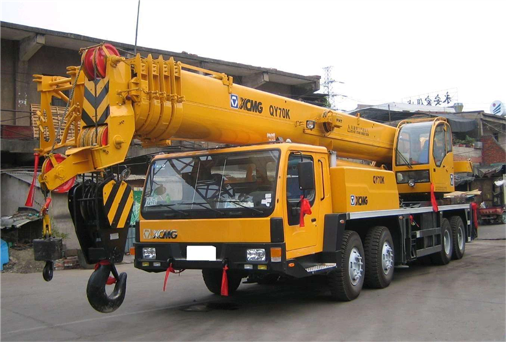 丁青县吊车出租选择重点